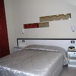 Hotel Italia 3* Порретта-Терме