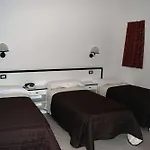 Отель Hotel Italia 3*