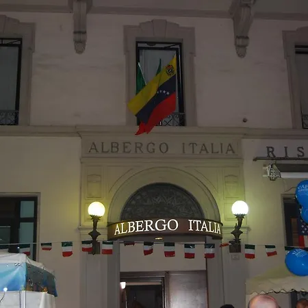 Hotel Italia 3*