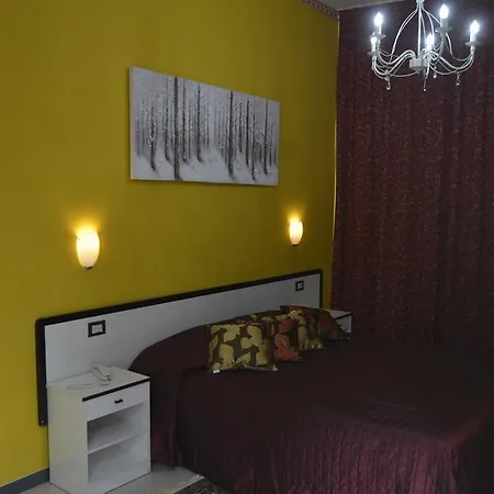 Hotel Italia Hotel 3*