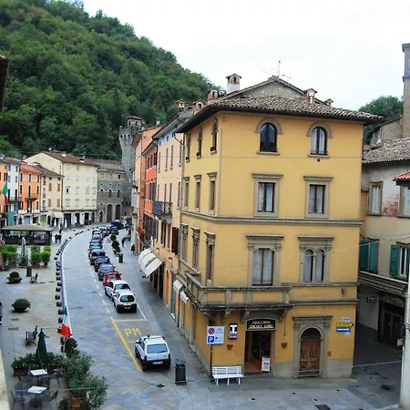Italia Hotel 3*